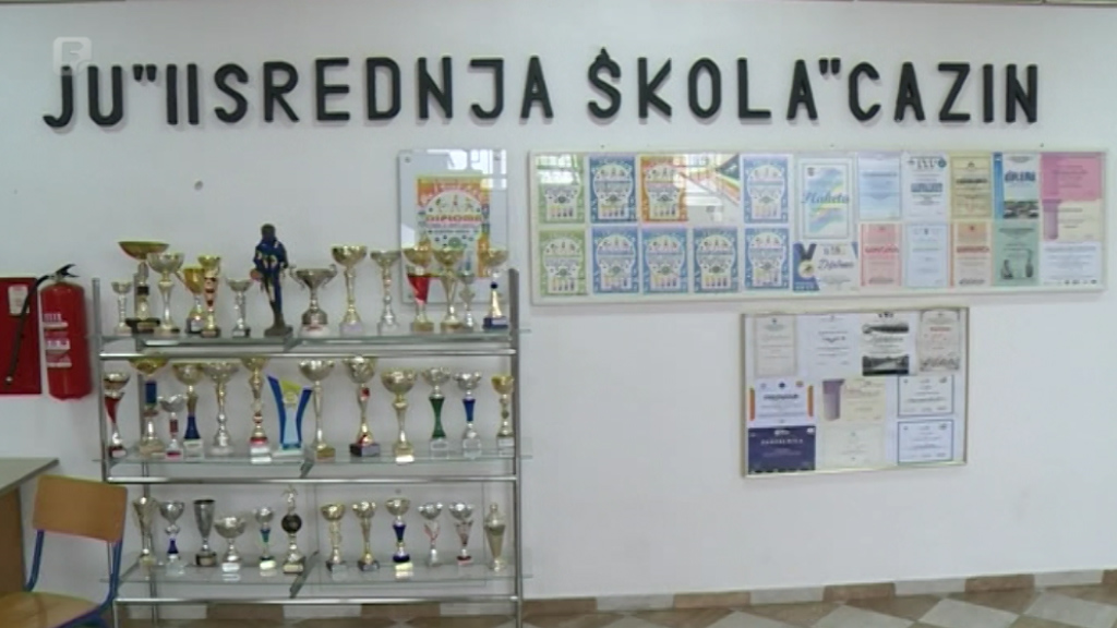 Uz prisustvo policije i predstavnika Centra za socijalni rad Cazin saslušani učesnici snimka nasilja